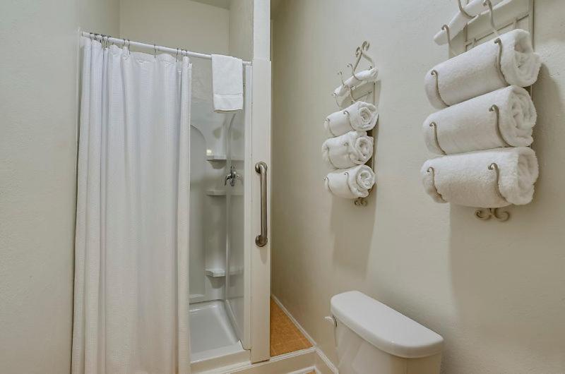 Ryan Hotel Уолъс Екстериор снимка